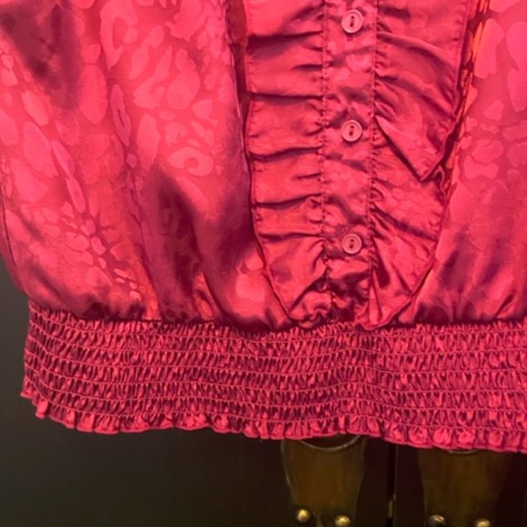 BCX Raspberry ruffle top size Large - Picture 3 of 7